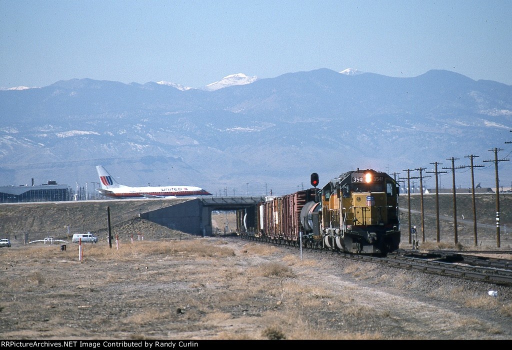 UP 3541 near Stapleton